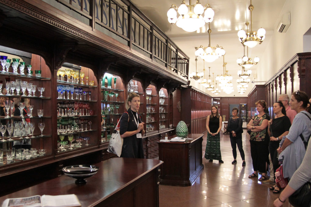 divat divattörténet belváros séta