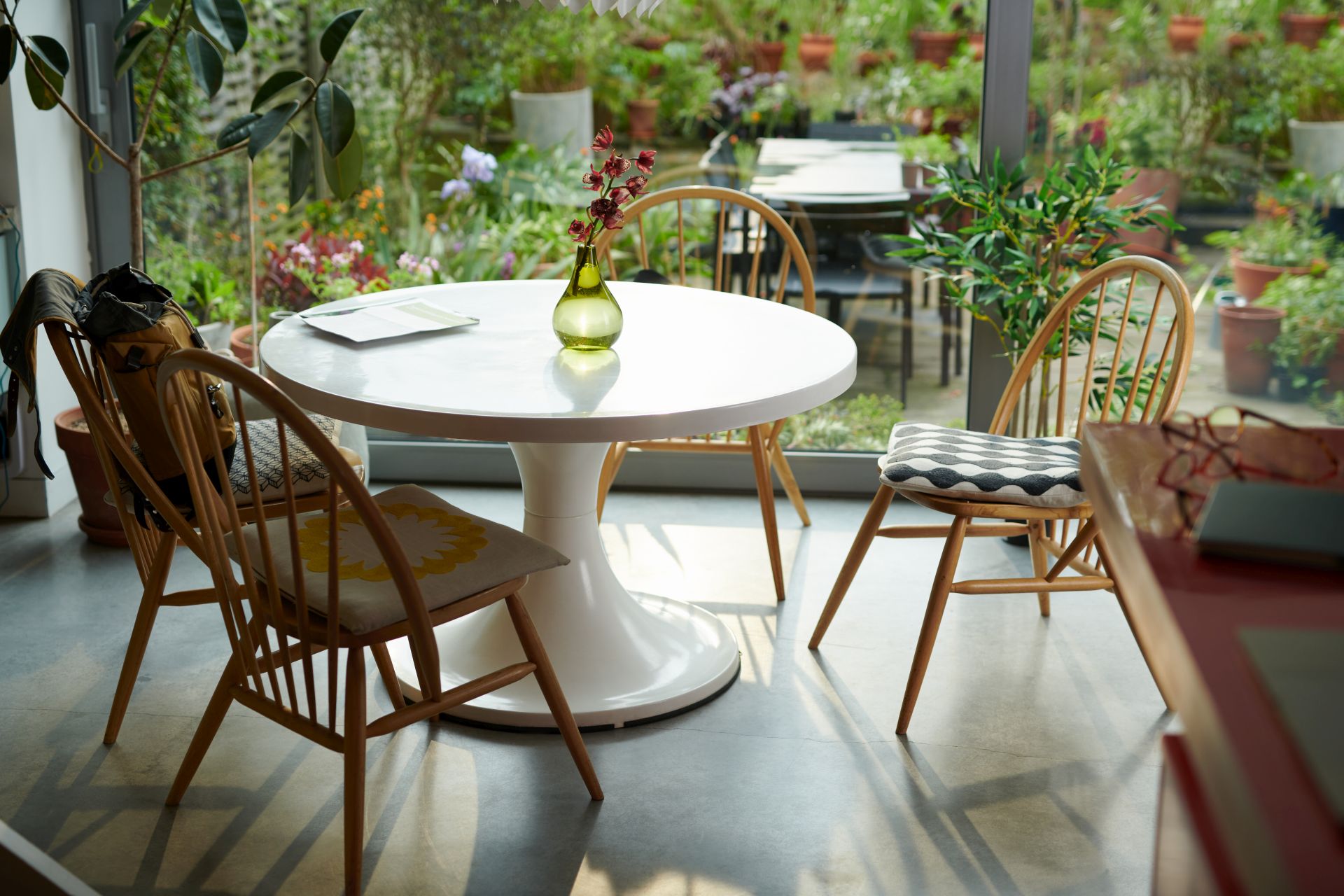 Minden népszerű a lakberendezésben, ami lekerekített, íves, organikus formájú. 