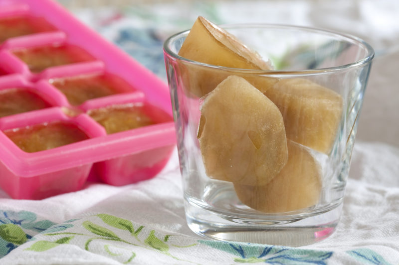 Fagyasztott húsleveskocka