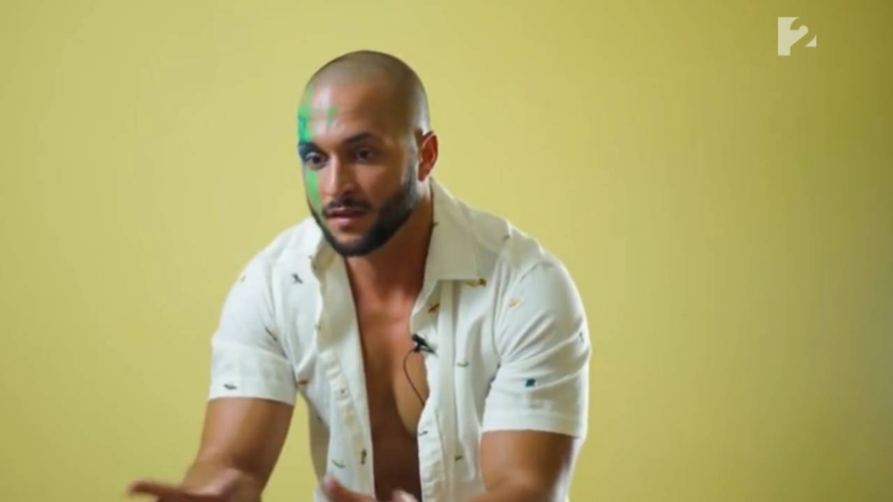 money or love ádám