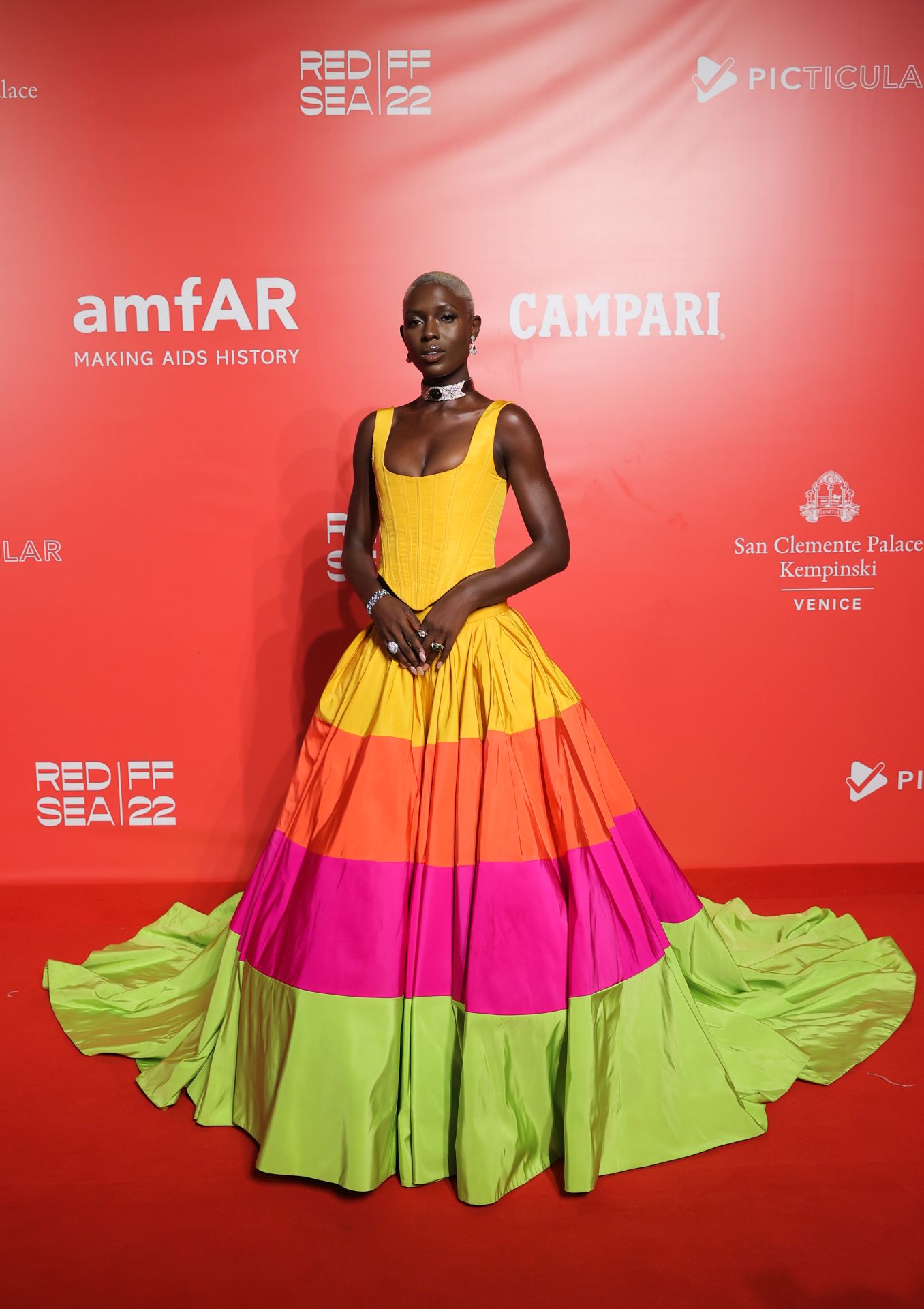 Jodie Turner-Smith a 79. Velencei Filmfesztiválon (Fotó: Victor Boyko/amfAR/Getty Images for amfAR)