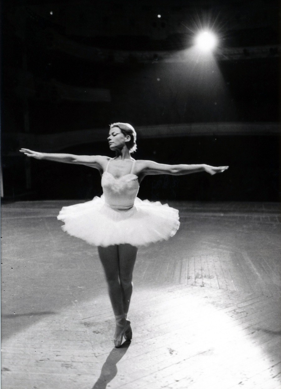 Esztergályos Cecília akkor és most