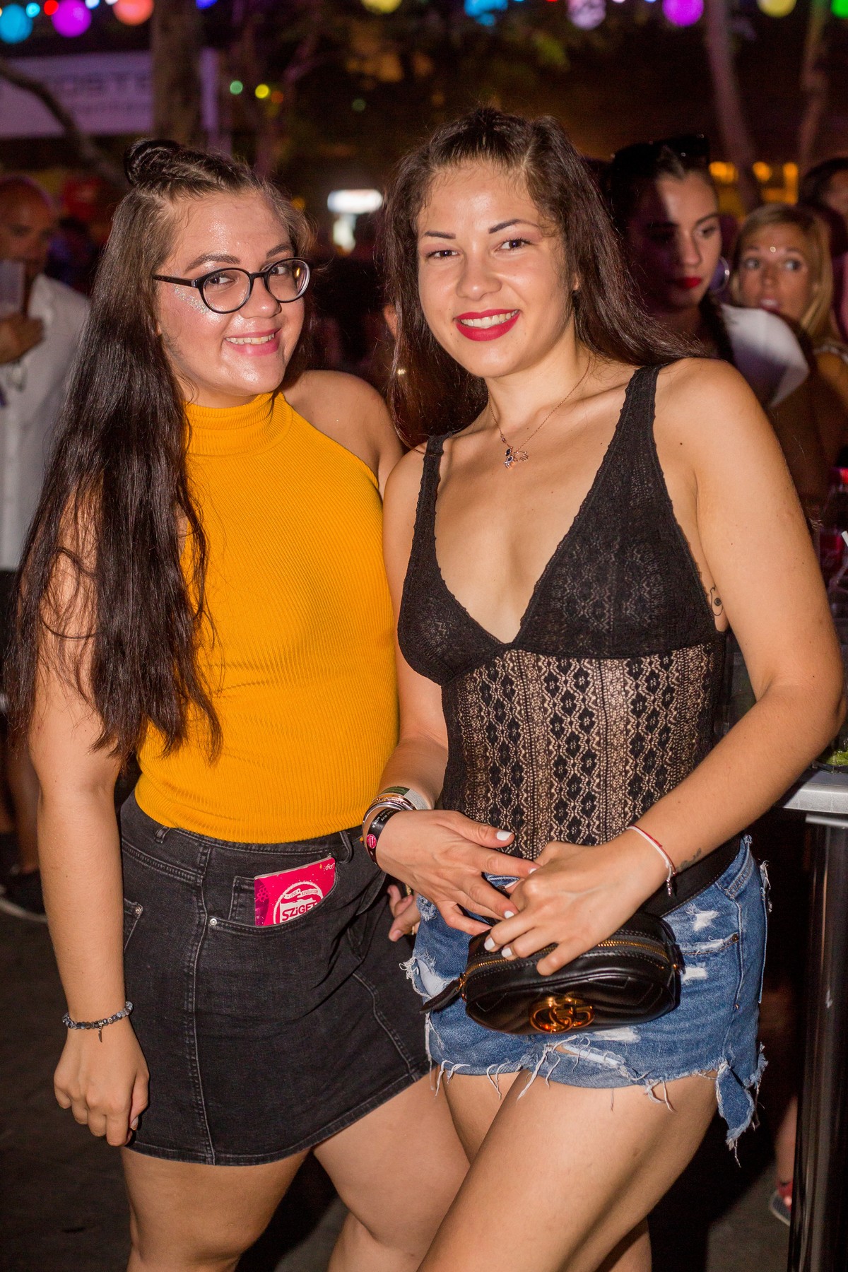 Gáspár Virág akkor és most