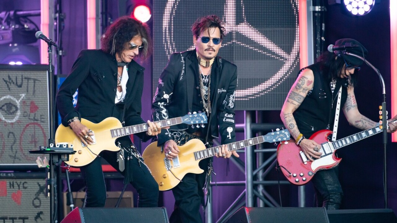 Koncertezik a Hollywood Vampires: itt épp Joe Perry és Johnny Depp (Fotó: Getty Images)