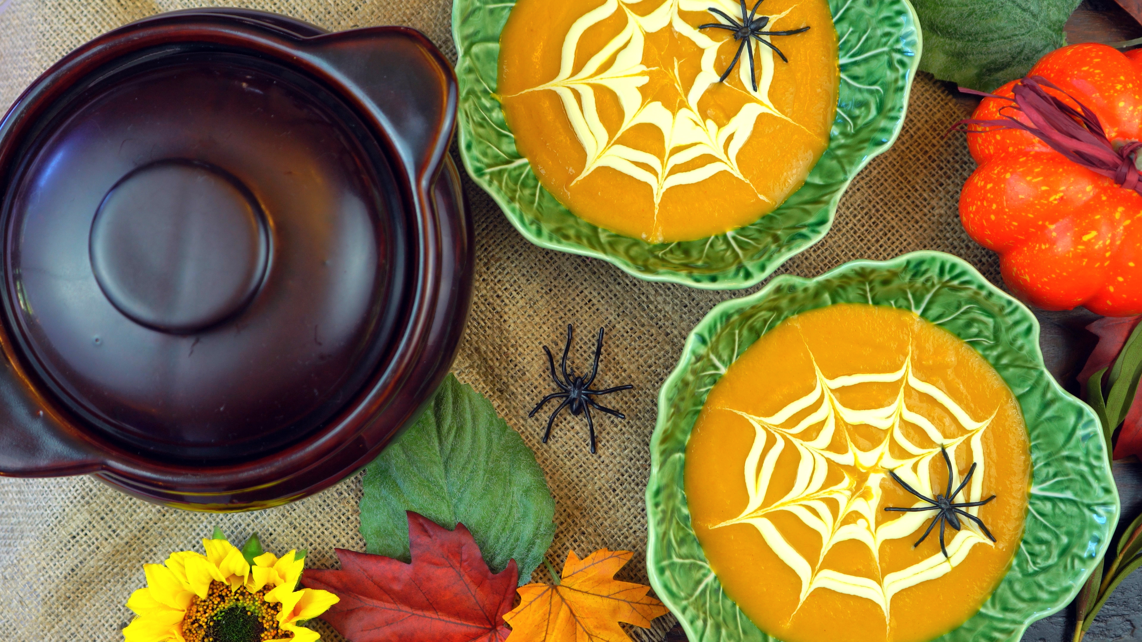 Halloweeni sütőtökkrémleves 