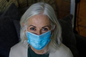 Tünetmentesen is hordozhatjuk a vírust. Fotó: Profimedia