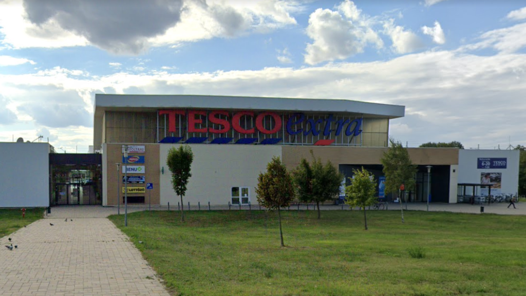 A Mikepércsi úti Tesco áruház