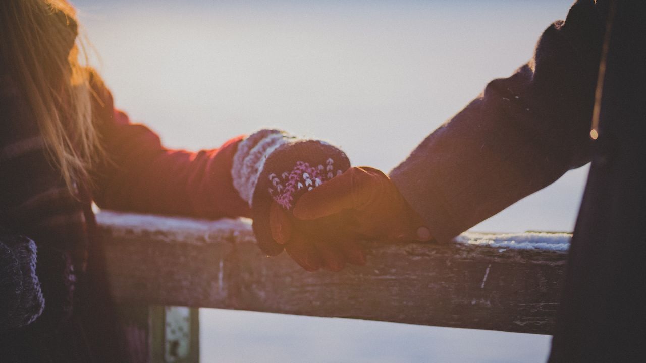 Kesztyűs szerelmesek