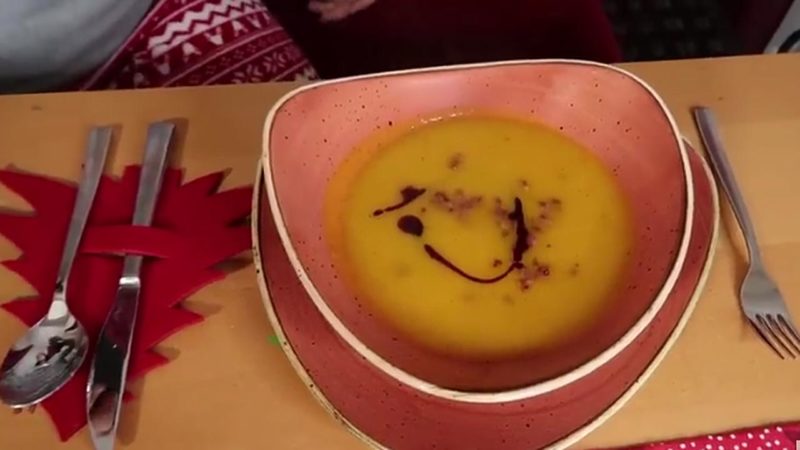 Erdélyi Mónika sütőtöklevese