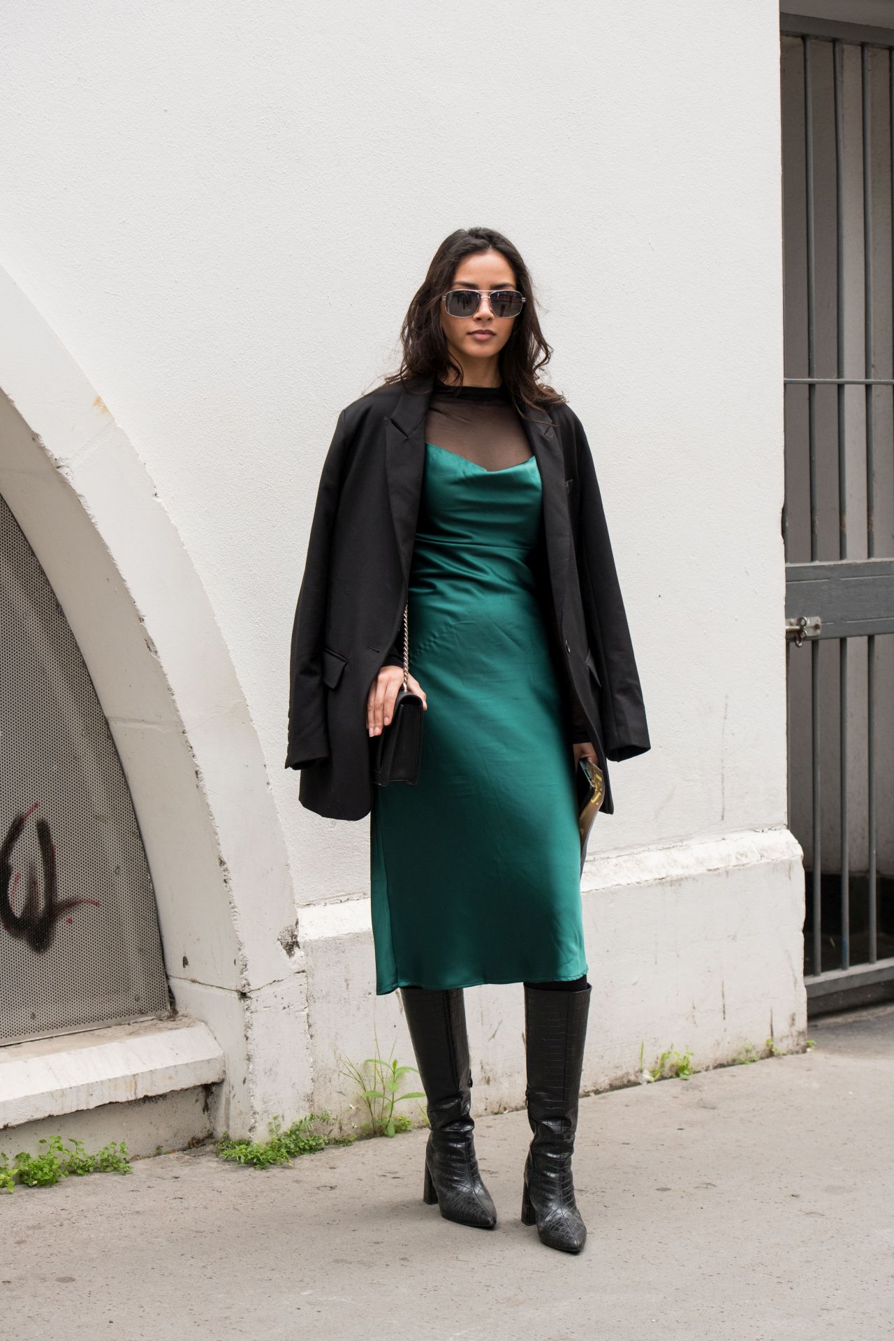 street style szett szatén ruhával