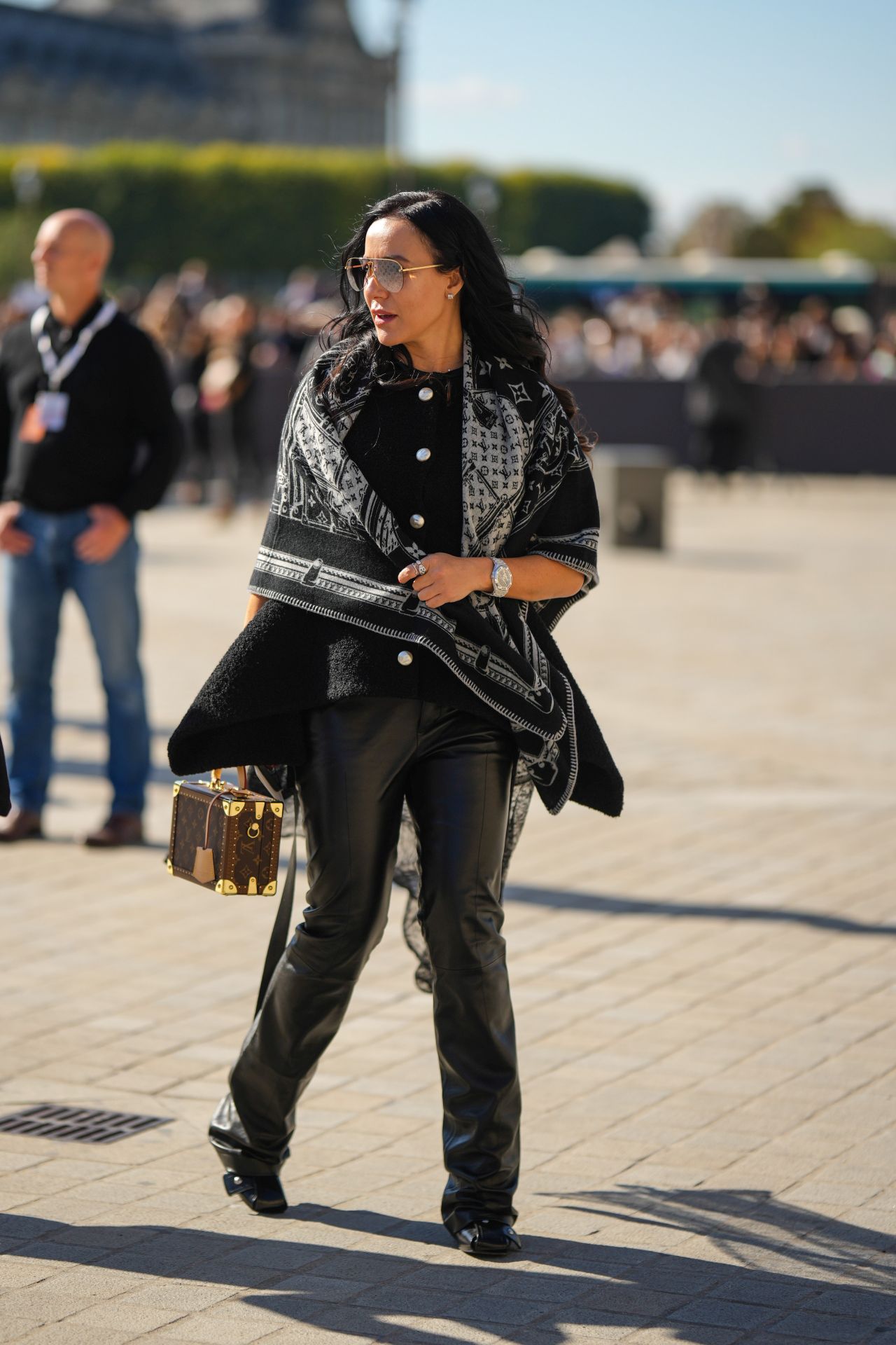 Street style szett óriás mintás sállal