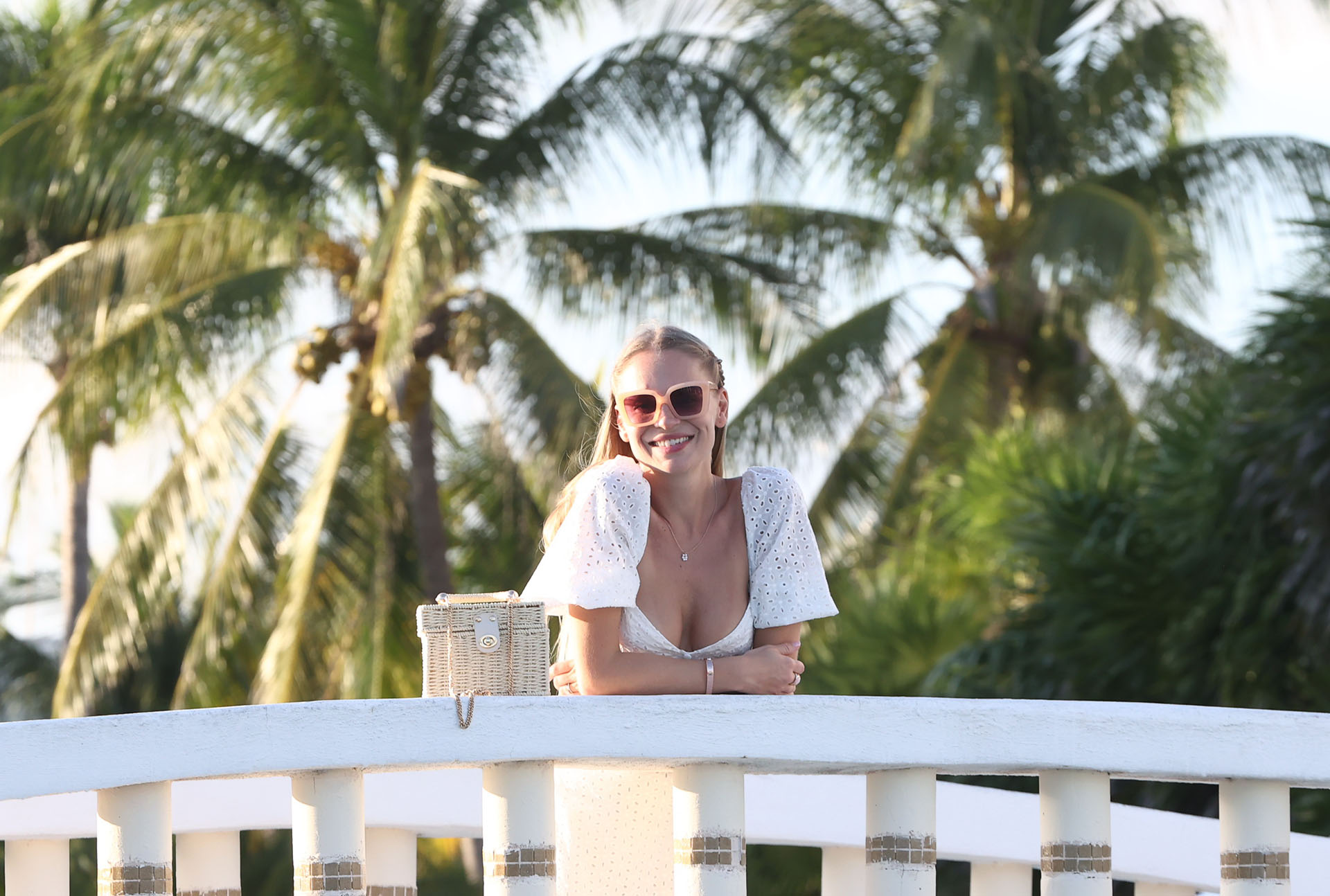 Iszak Eszti: „Tudatosan kell visszahoznom, hogy jelen legyek a saját életemben"