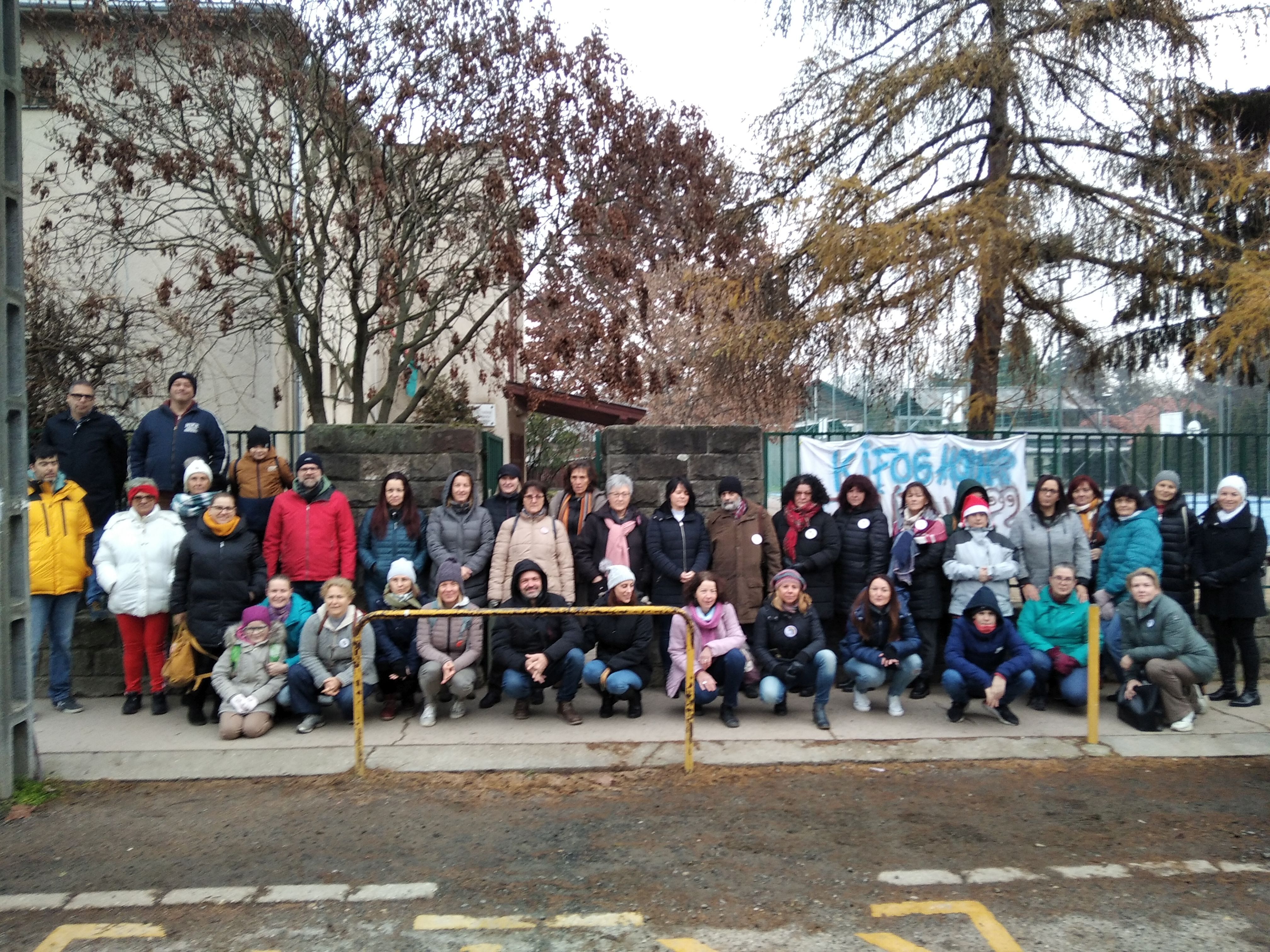 Tanársztrájk Gödön.