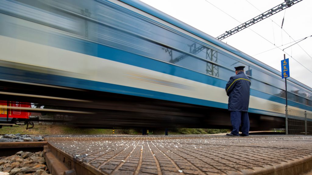 A Göcsej Intercity elindul a zalaegerszegi vasútállomásról 2020. január 9-én