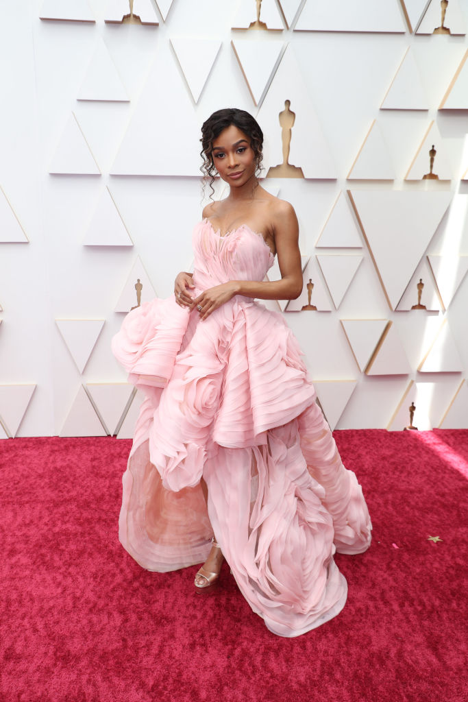 Zuri Hall a vörös szőnyegen