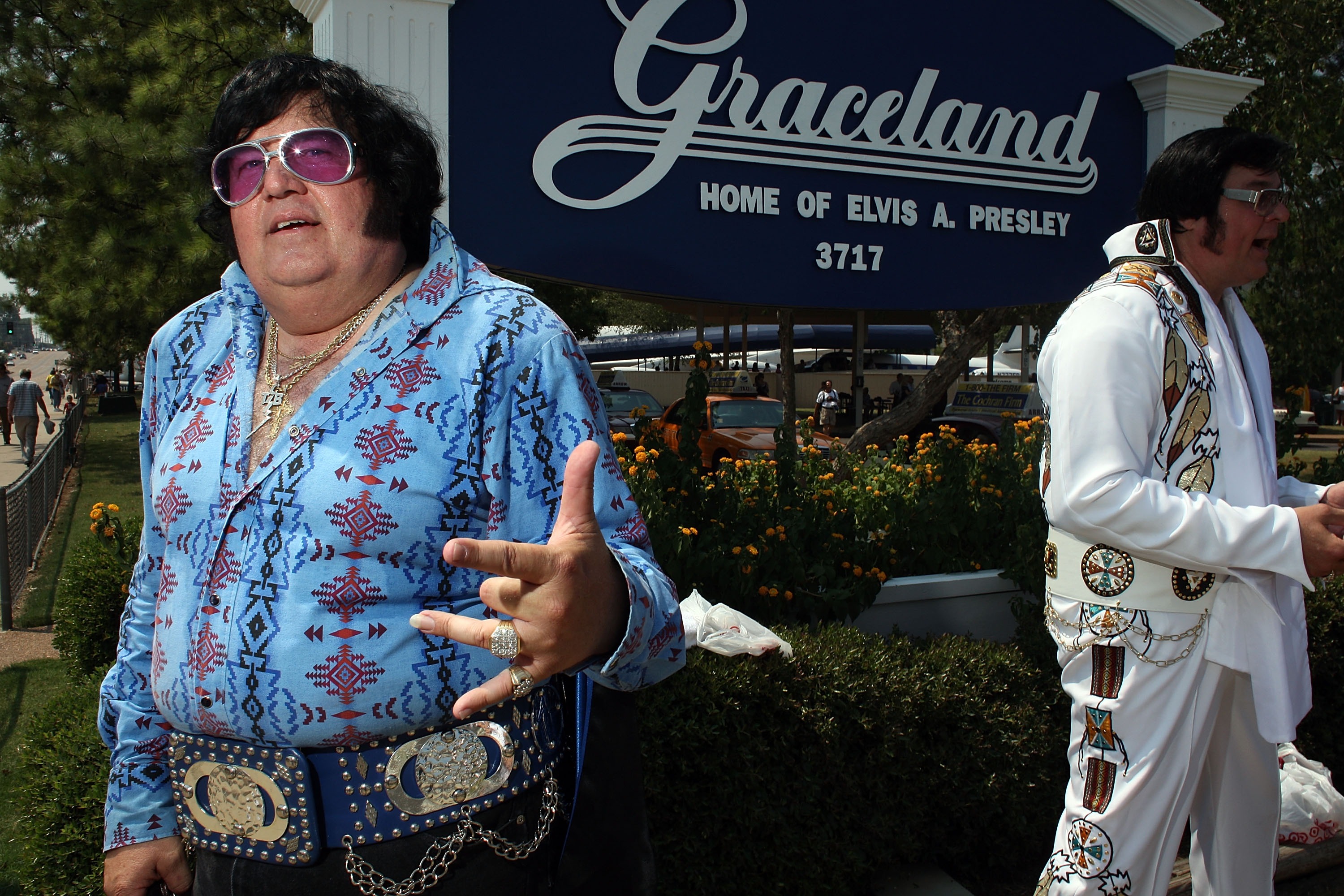 Graceland 3