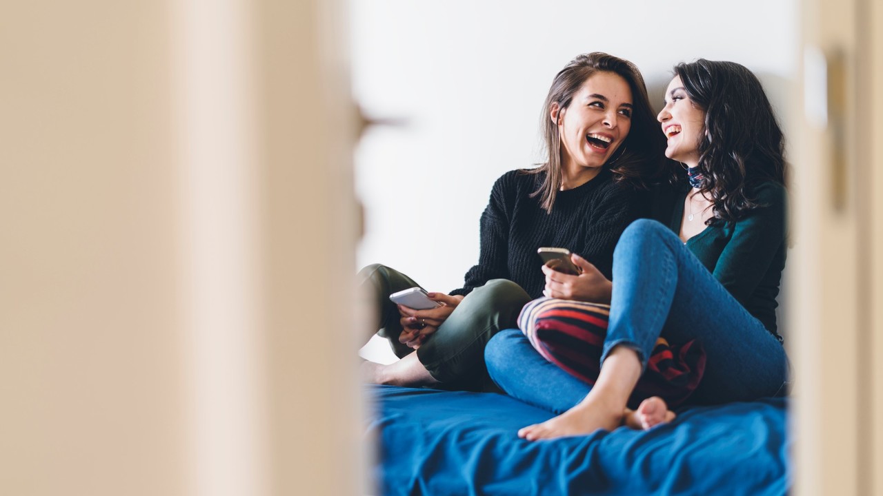 Csillagjegyek, akik kibeszélik egymást