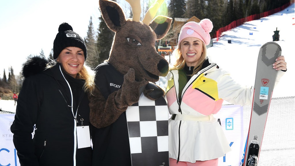 Rebel Wilson és Ramona Agruma