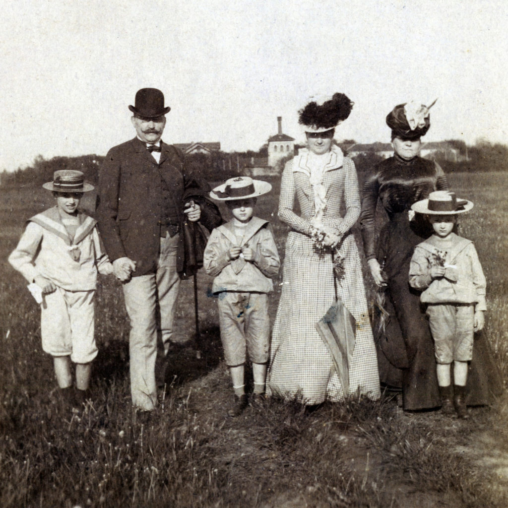 Te meddig ismered a családfádat?