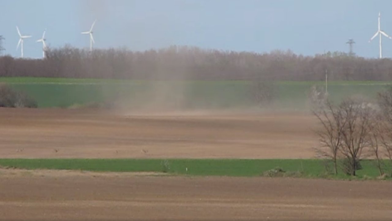 Porördög Bakonyalján, Császár település mellett