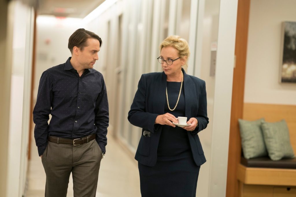 Kieran Culkin és J. Smith-Cameron