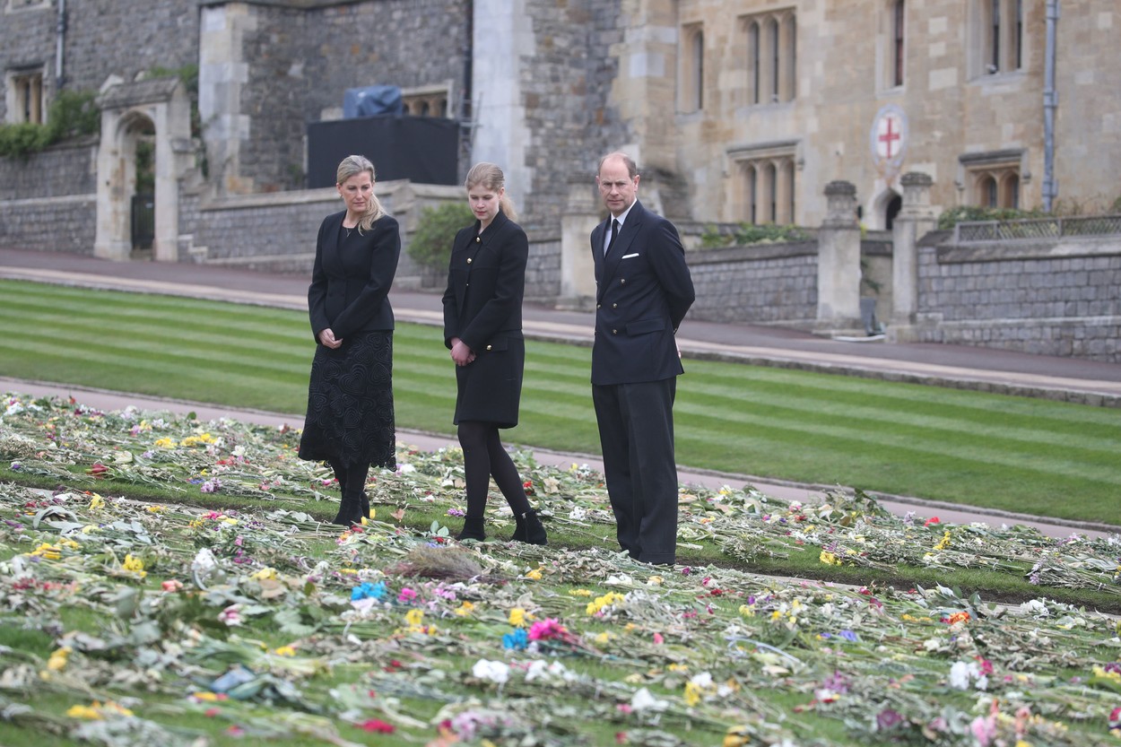 Eduárd, Zsófia és Louise