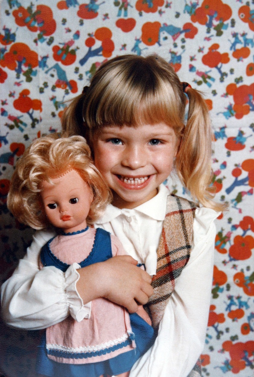 Lilu gyerekkori fotója