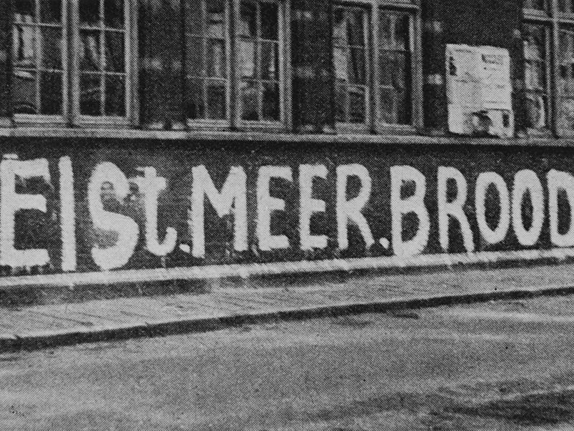 Graffiti egy falon a holland éhínség idején