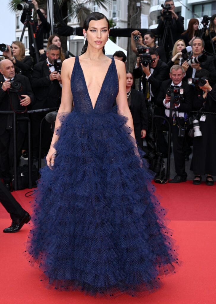 Irina Shayk a Megfojtott virágok (Killers of the Flower Moon) bemutatóján