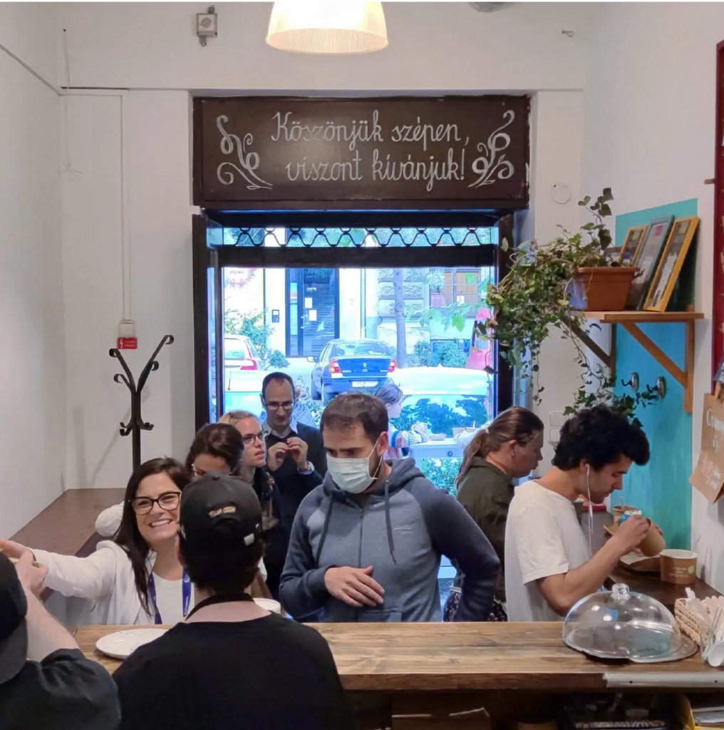 Hokedli leves- és főzelékbár a Nagymező utcában