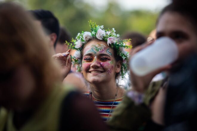 Új helyszínekkel és kétezerkétszáz programmal vár az idei Művészetek Völgye