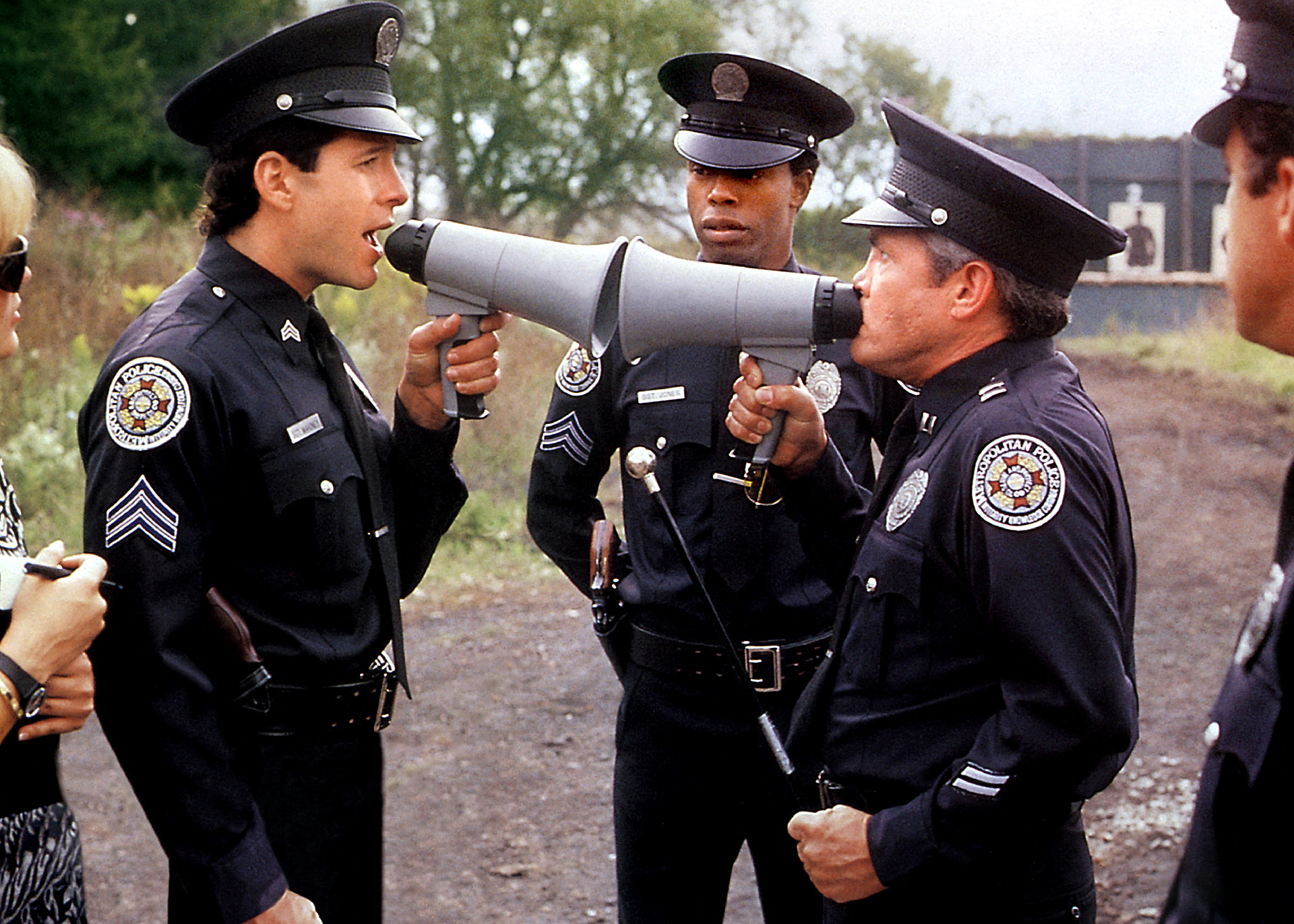 Steve Guttenberg és G.W. Bailey