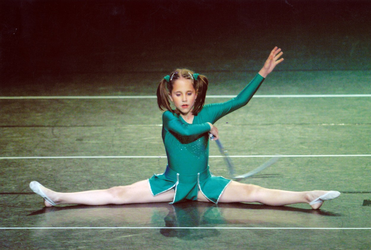 Esztergályos Cecília kislányként