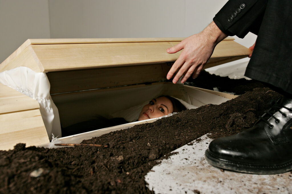 Erin Kobayashi élve eltemetése