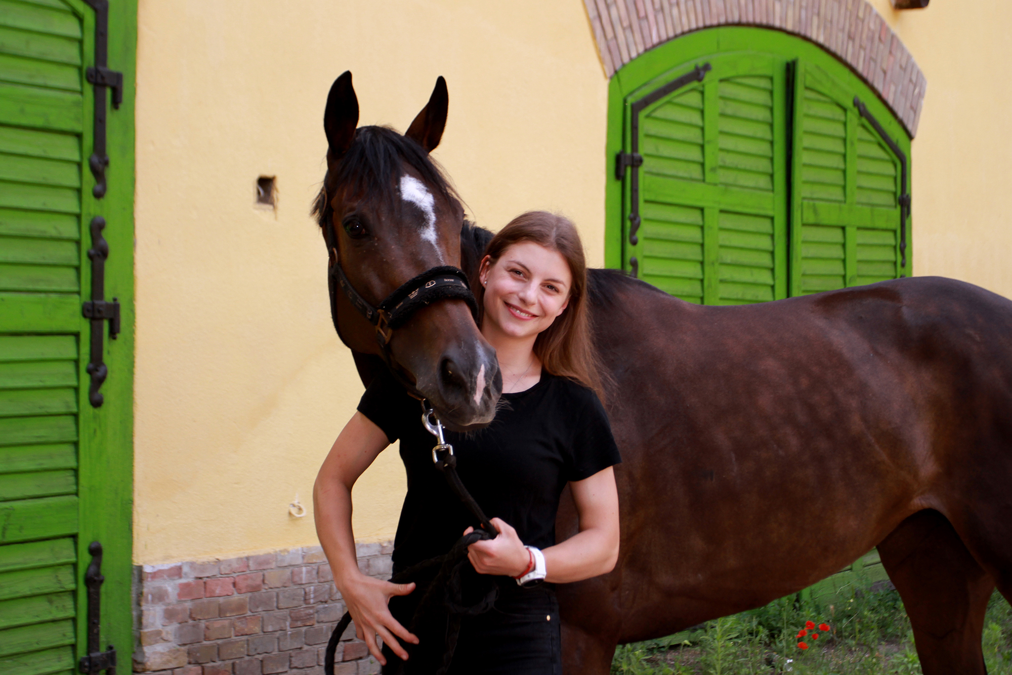 Gönczi Rebeka az alagi telepen, Dunakeszin