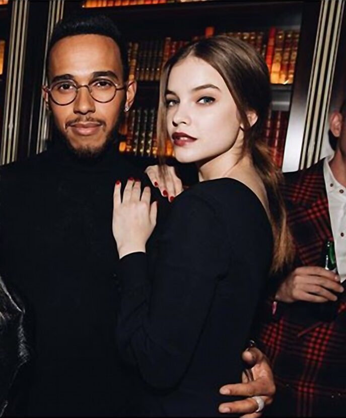 Palvin Barbi és Lewis Hamilton