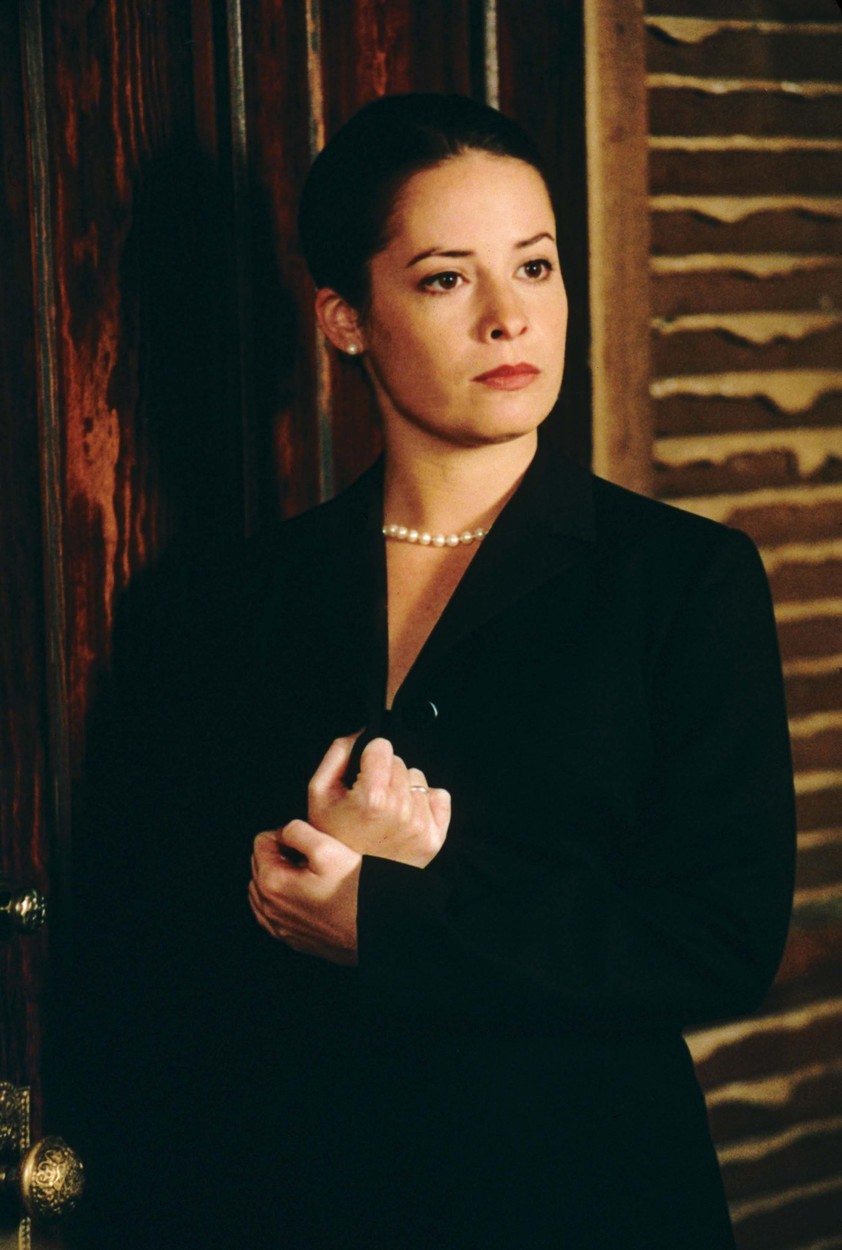 holly marie combs