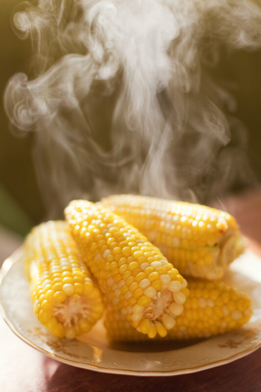 Frissen főtt csemegekukorica