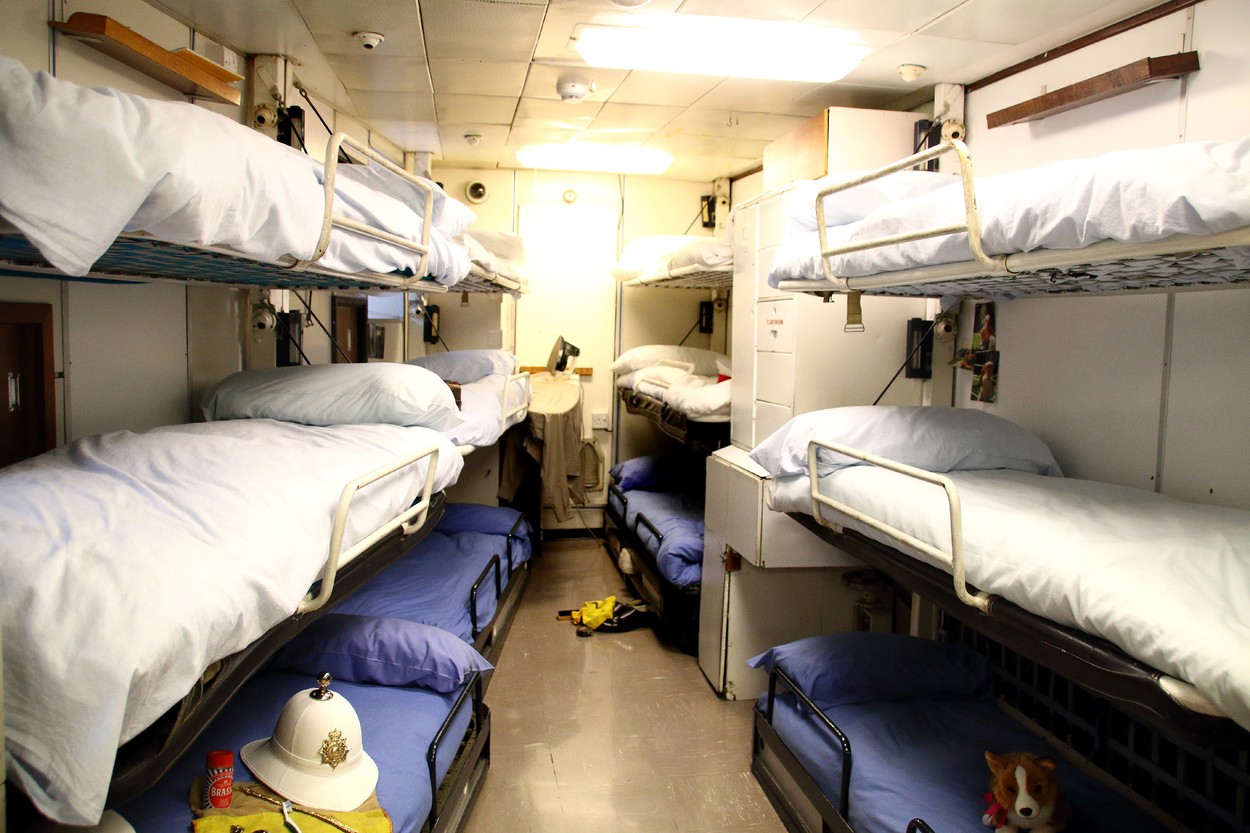 A legénység fekhelyei a Britannia jachton