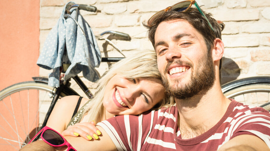 Felfázás a romantikus randevún – szerencsére kéznél volt a segítség (x)