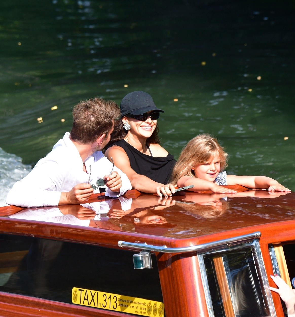 Bradley Cooper, Irina Shayk és Lea De Seine Cooper