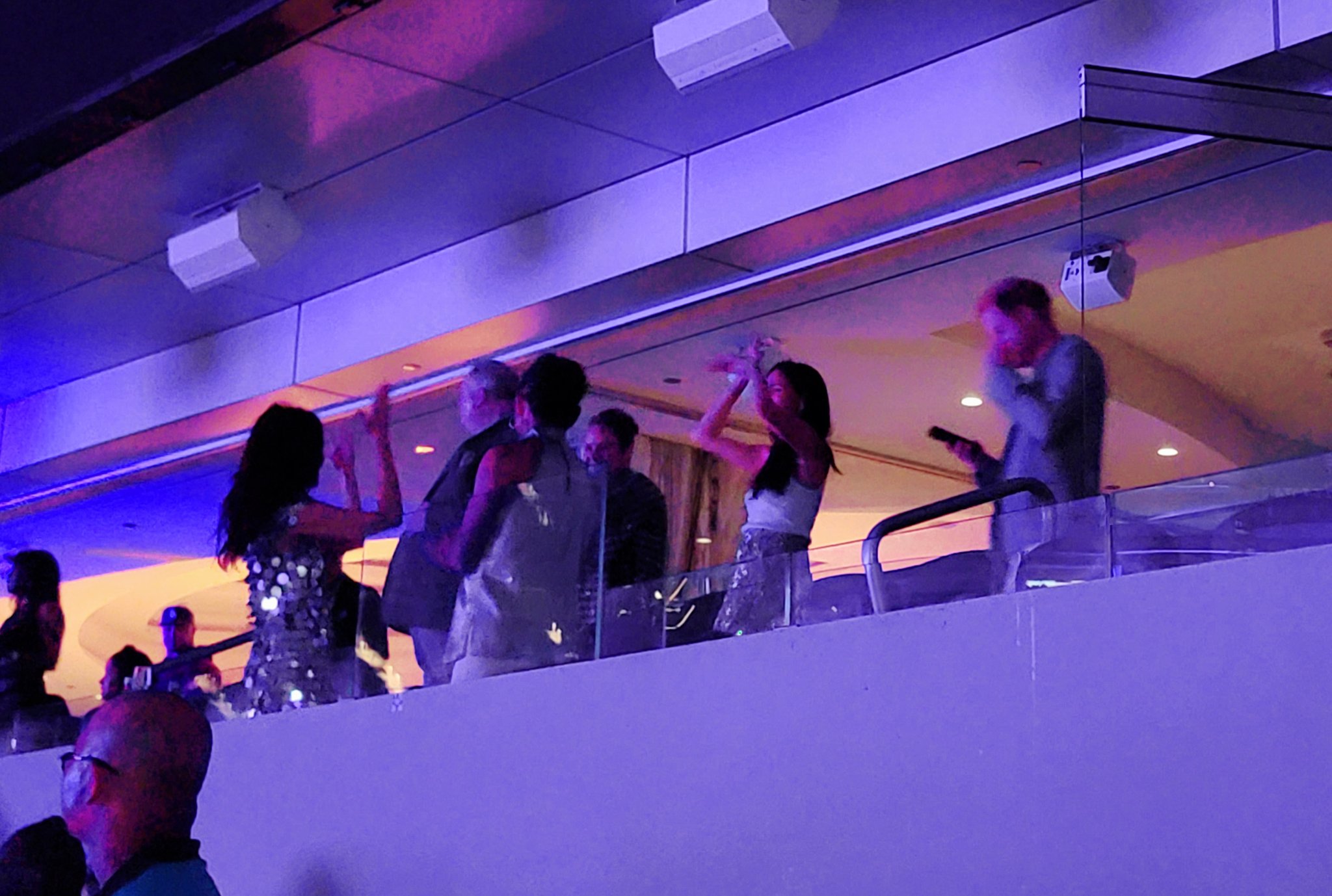 Harry herceg és Meghan Markle koncerten