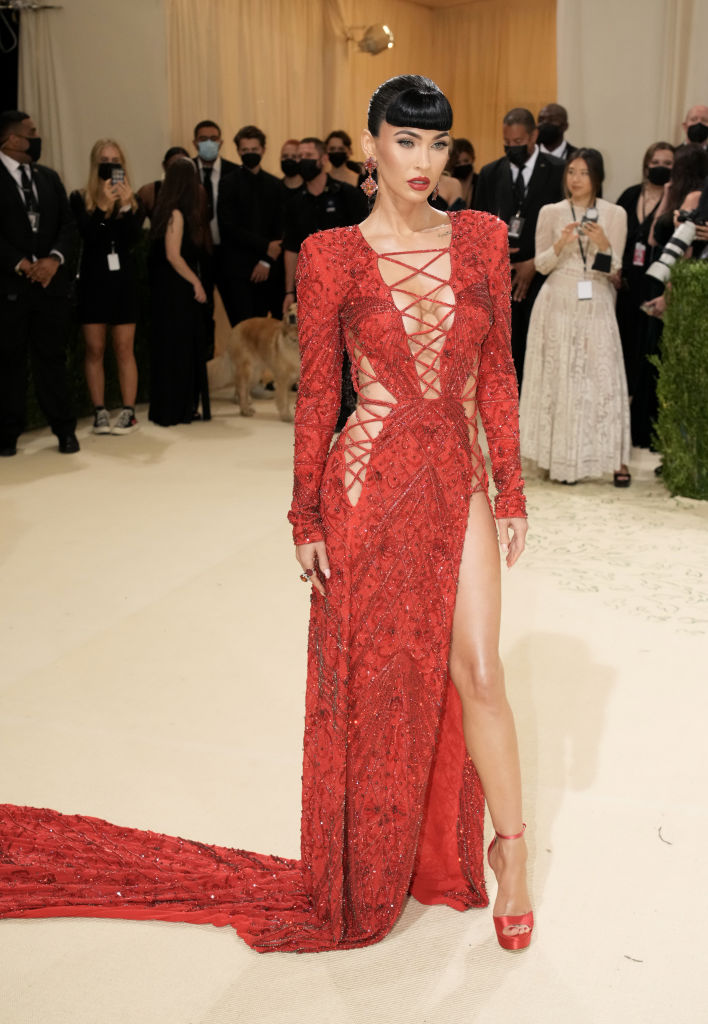 Megan Fox a 2021-es MET-gálán (Fotó: Jeff Kravitz/FilmMagic)