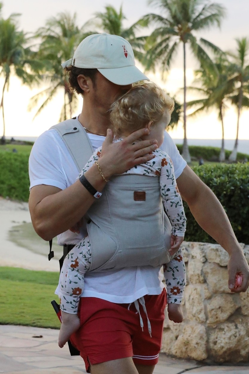 Orlando Bloom és kislánya