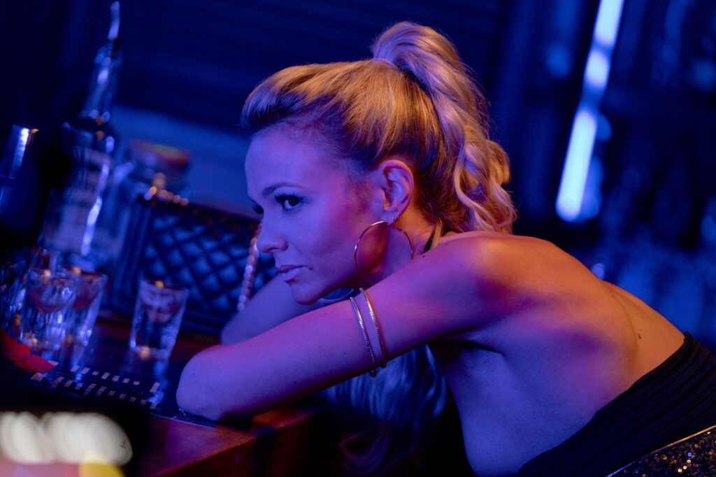 Ígéretes fiatal nő