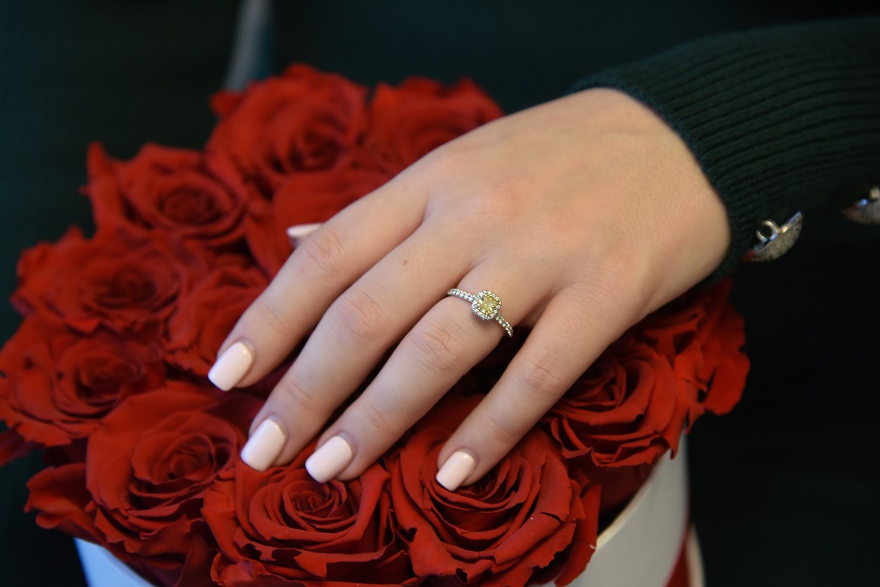 Gyuricza Dóra eljegyzésigyűrű