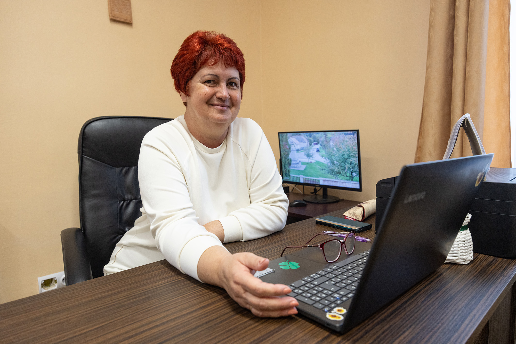 Dr. Sahin Fawaz, Hangony háziorvosa