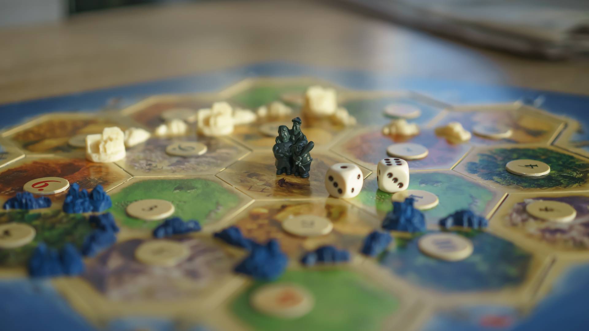 Részlet a Catan telepesei társasjátékból.