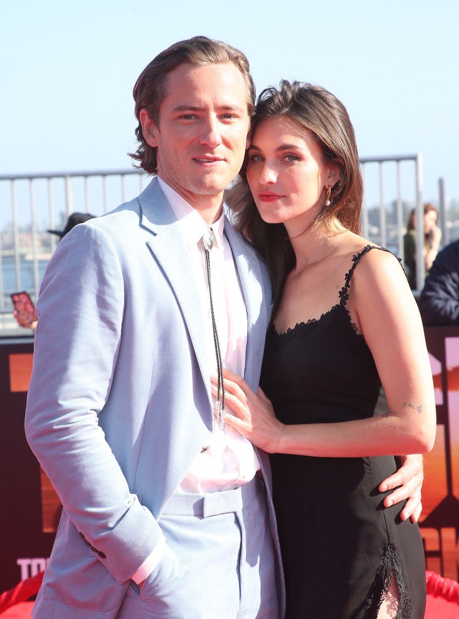 Lewis Pullman Rainey Qualley