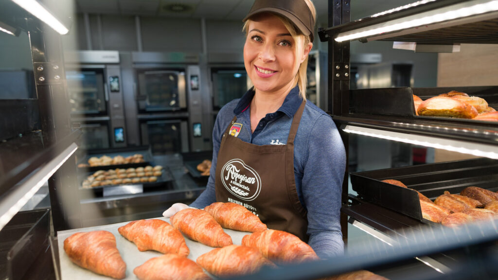 Egyedülálló szolgáltatásokat vezettek be a multi élelmiszerláncok Magyarországon